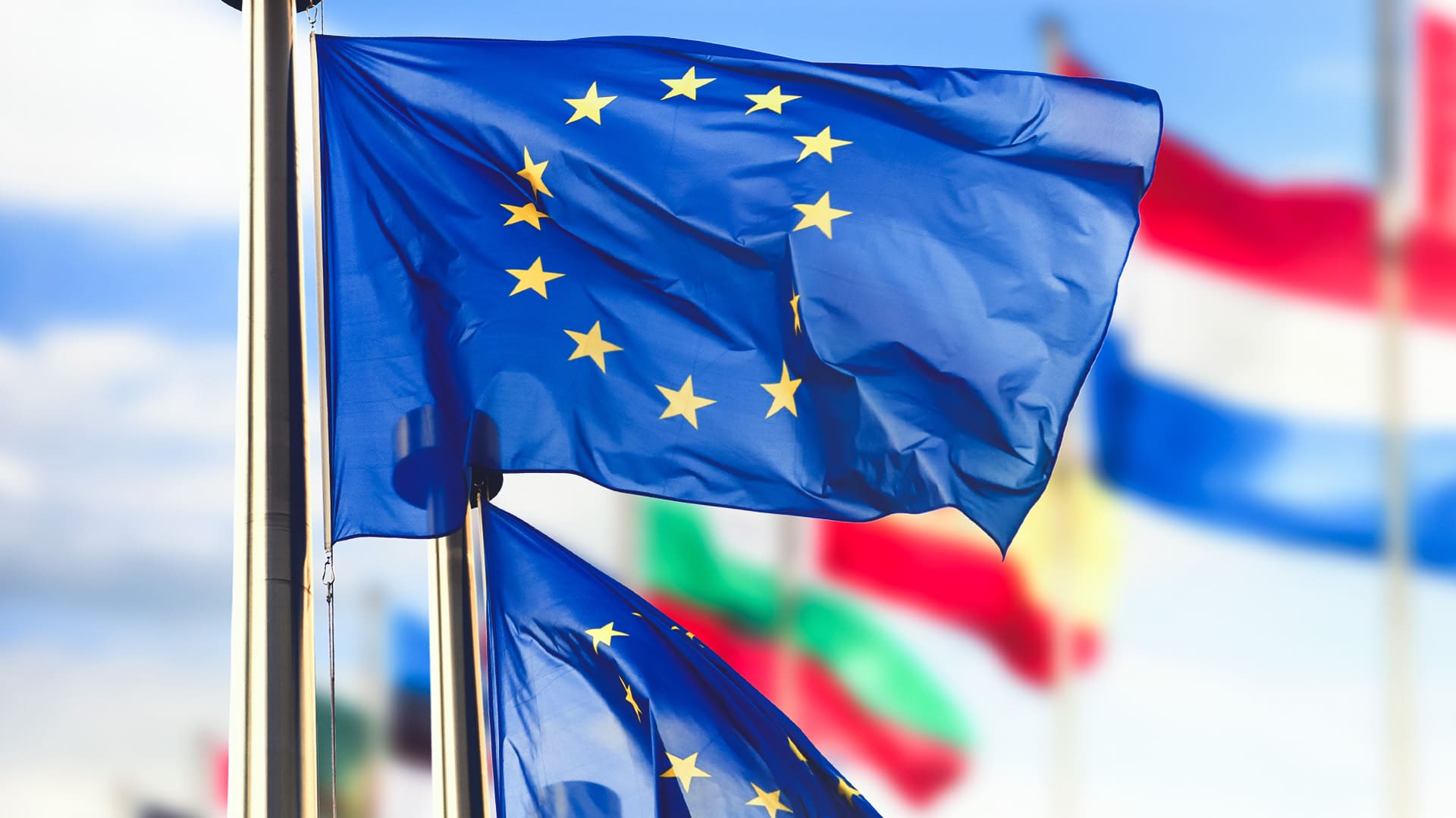 wehende EU-Flagge wehende EU-Flagge